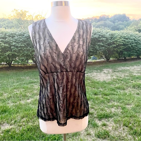 AB Studio Shimmering About Sleeveless Top - Picture 4 of 16